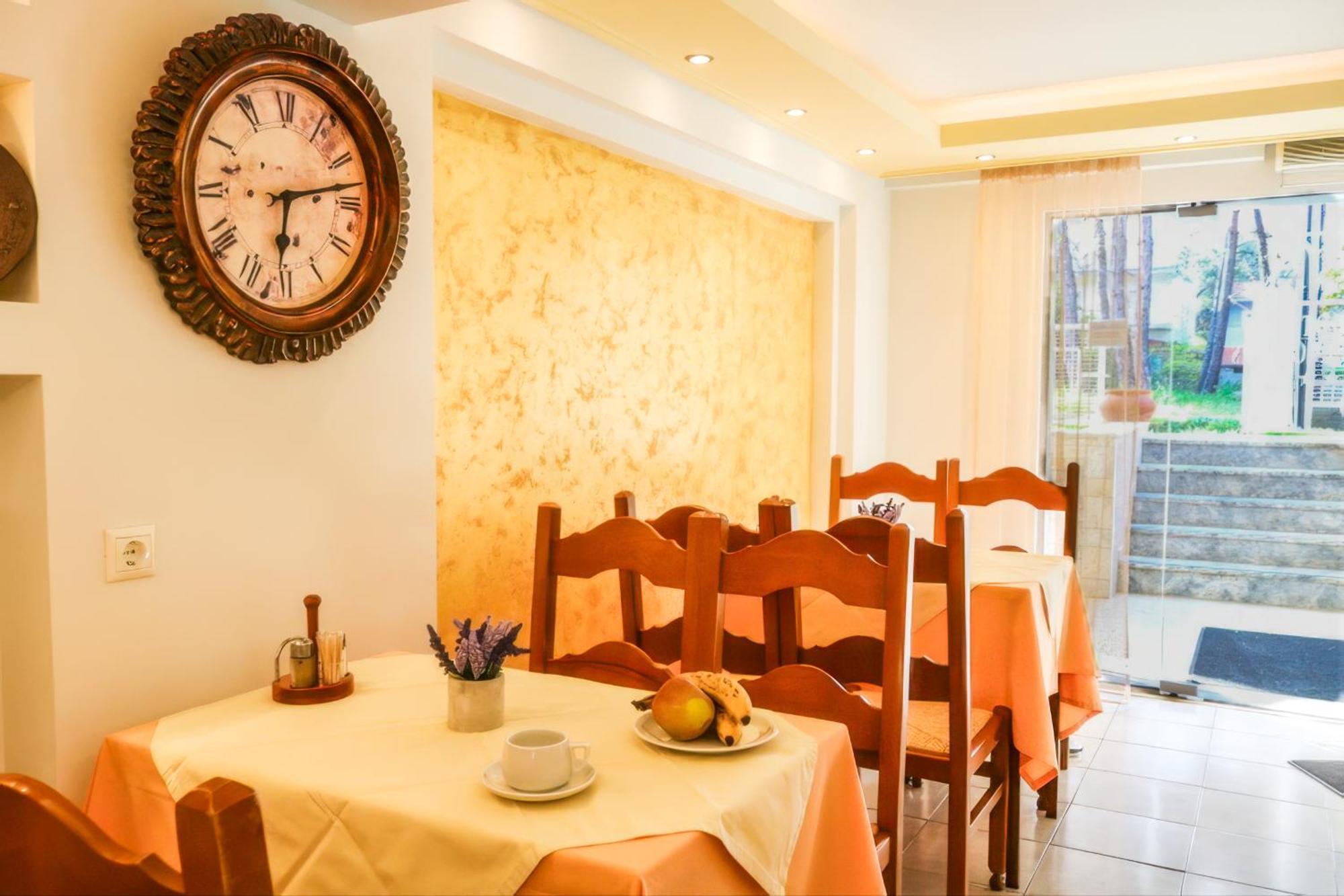 Vlachogiannis Hotel Prínos Esterno foto
