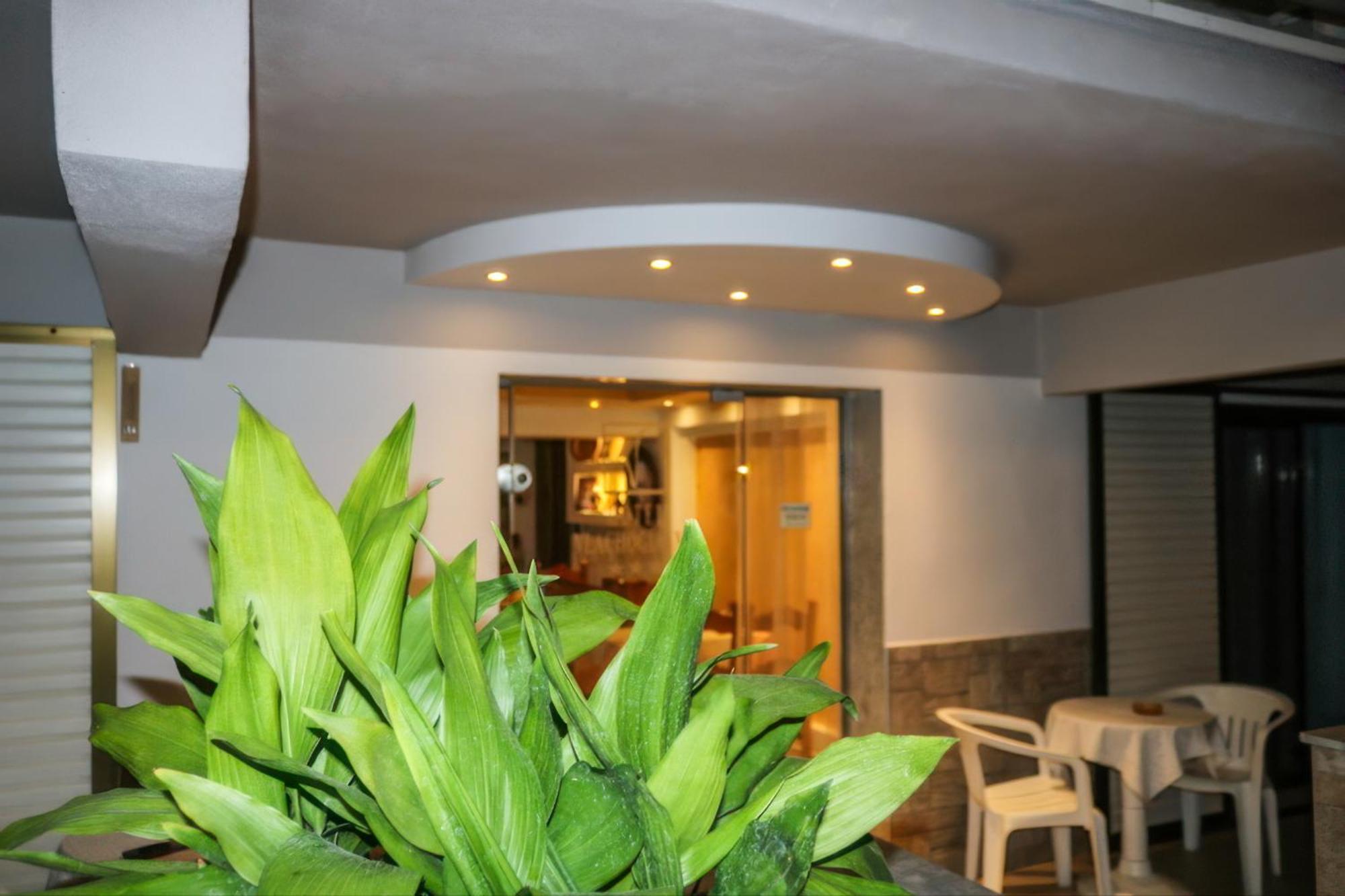 Vlachogiannis Hotel Prínos Esterno foto