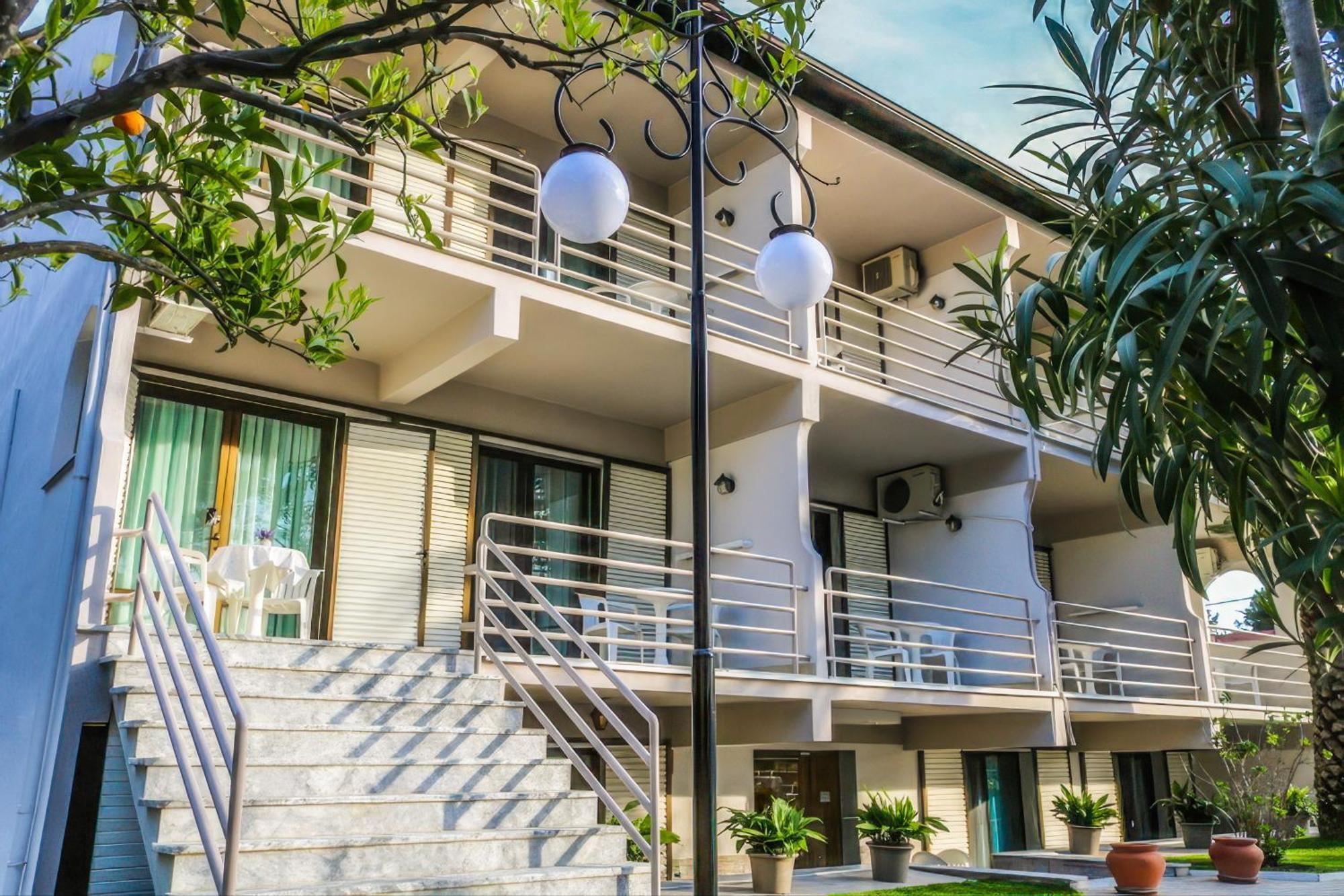 Vlachogiannis Hotel Prínos Esterno foto