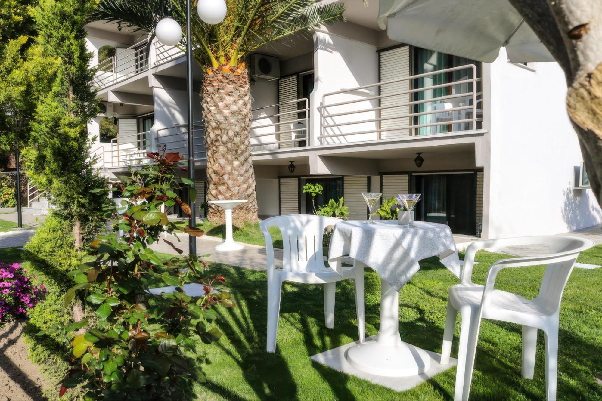 Vlachogiannis Hotel Prínos Esterno foto
