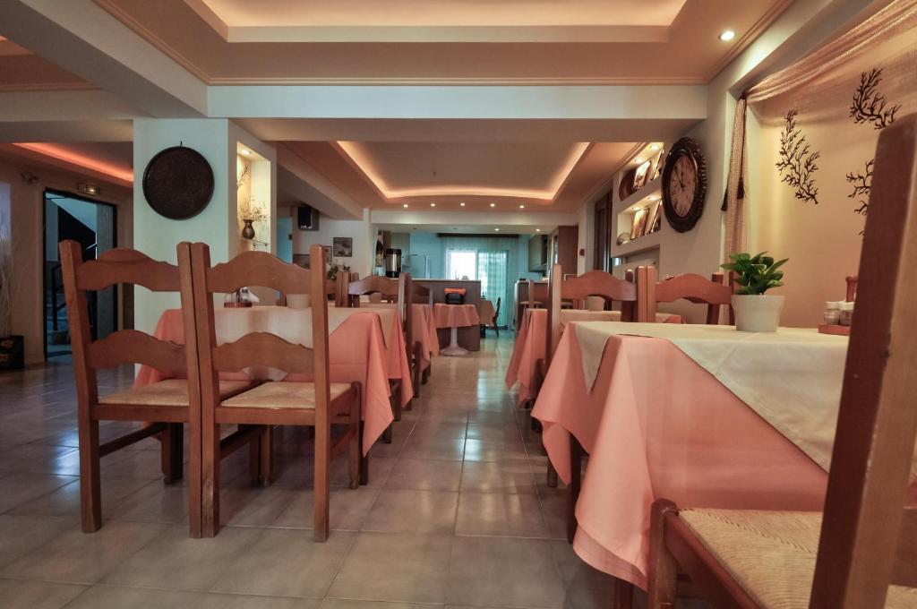 Vlachogiannis Hotel Prínos Esterno foto