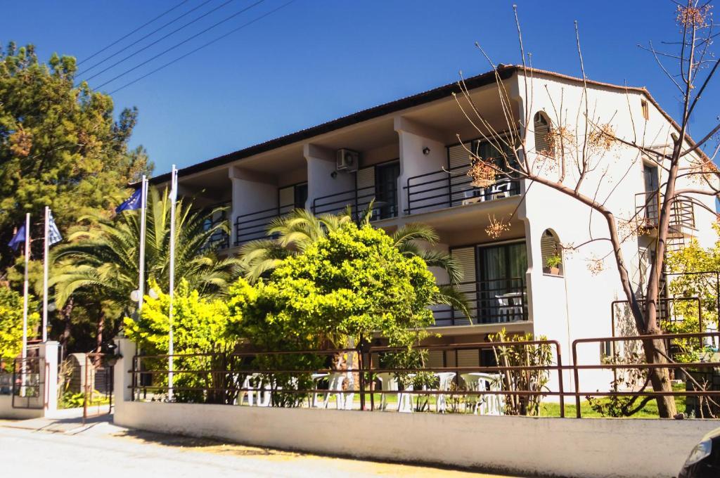 Vlachogiannis Hotel Prínos Esterno foto