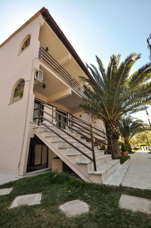 Vlachogiannis Hotel Prínos Esterno foto