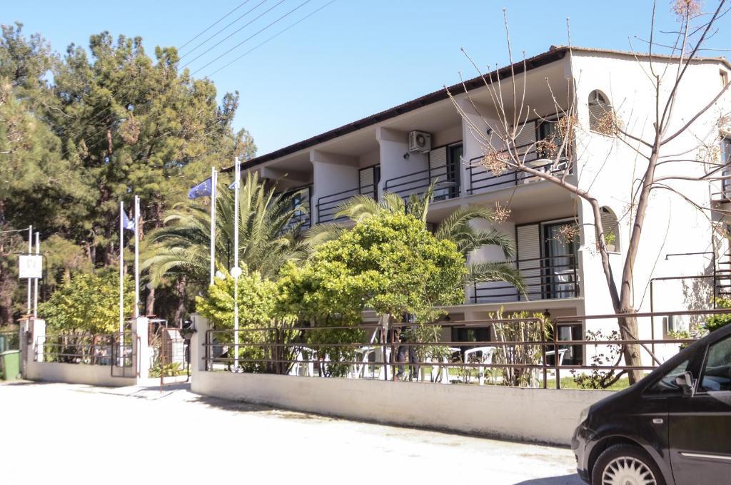 Vlachogiannis Hotel Prínos Esterno foto
